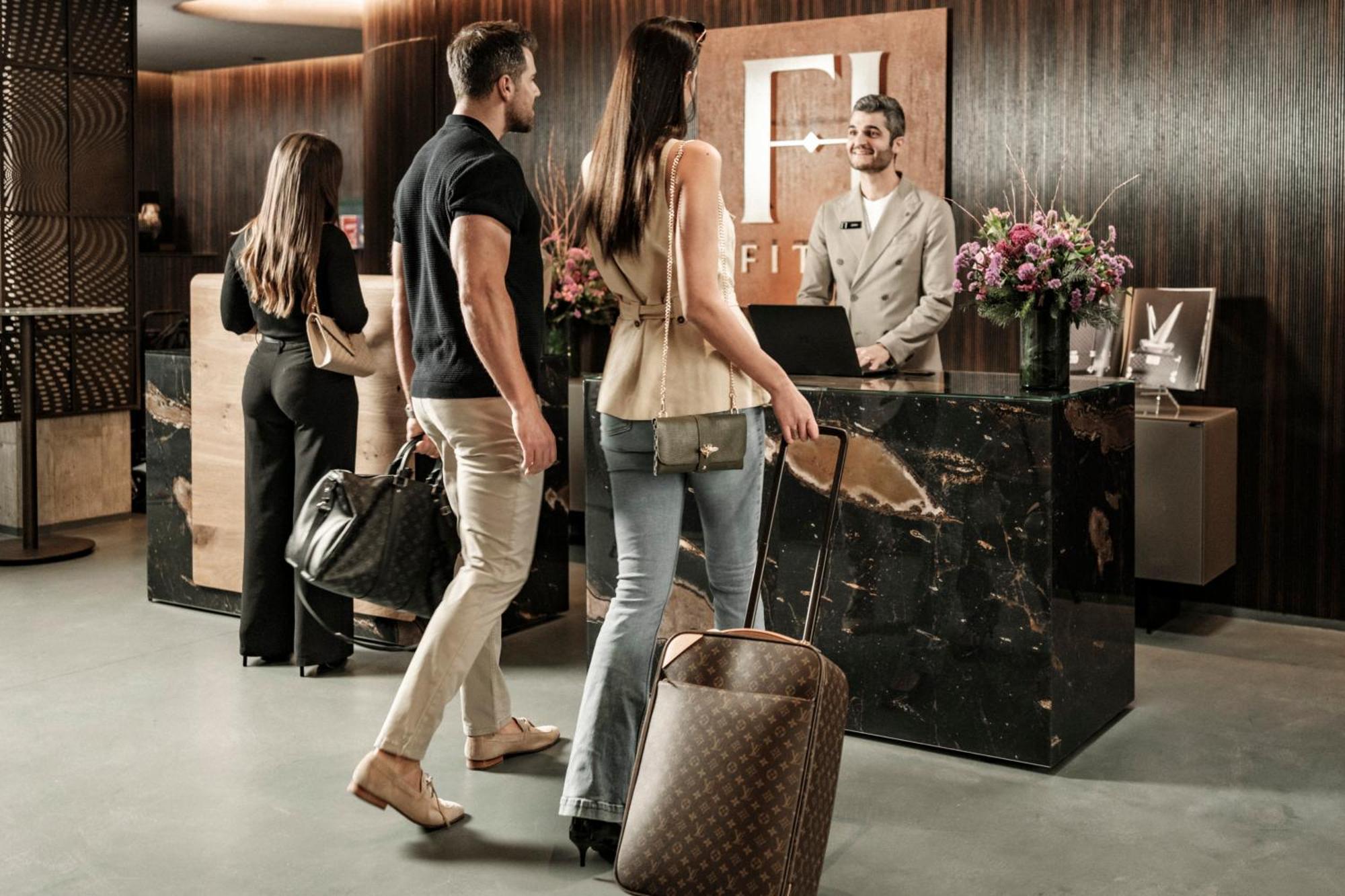 Fitch Hotel St. Julian's Zewnętrze zdjęcie